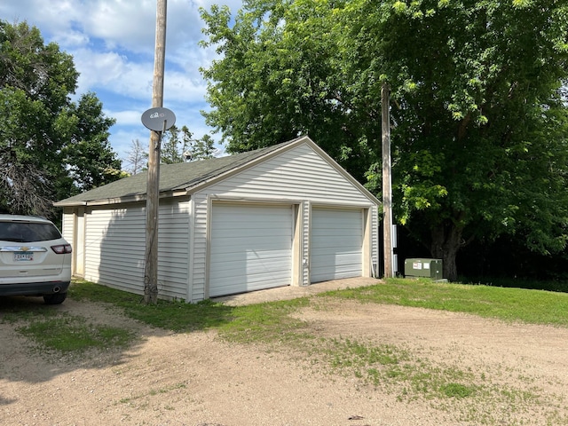 355 20th St SW, Benson, MN 56215 - view of detached garage