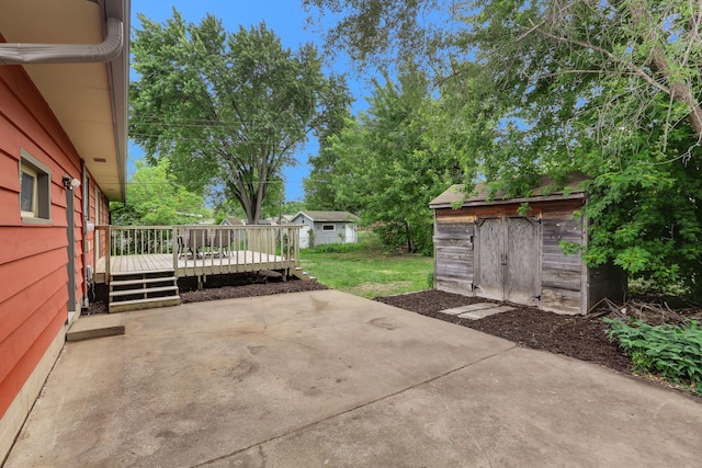 1202 Lyn Way, Hastings, MN 55033 - view of patio featuring a deck