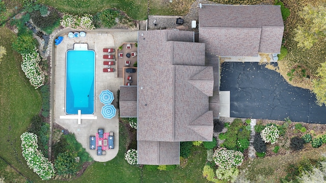 6539 Orchard Ridge Trl, Woodbury, MN 55129 - view of subject property with a pool area