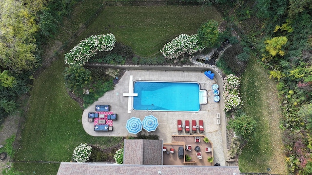 6539 Orchard Ridge Trl, Woodbury, MN 55129 - aerial view of a pool