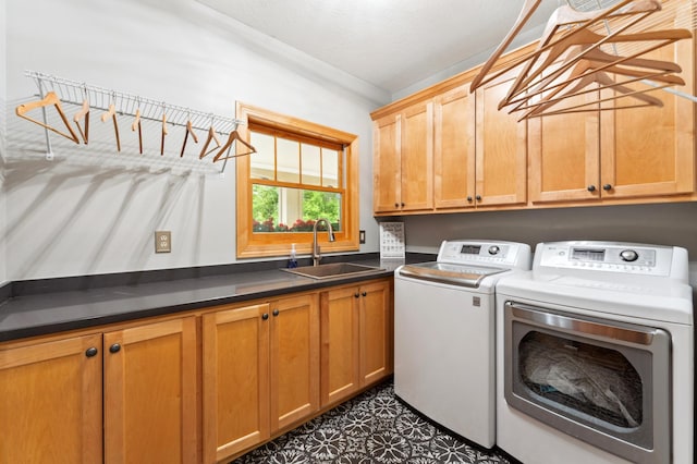 6539 Orchard Ridge Trl, Woodbury, MN 55129 - laundry area with cabinet space and independent washer and dryer