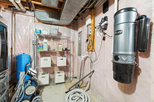 6539 Orchard Ridge Trl, Woodbury, MN 55129 - utility room with a central vacuum unit