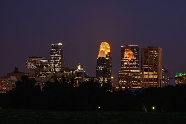 1305 Unity Ave N, Golden Valley, MN 55422 - view of city featuring a view of city lights