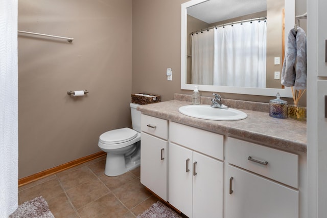 3138 Olympus Dr NE, Sauk Rapids, MN 56379 - full bath with vanity, toilet, baseboards, and tile patterned floors