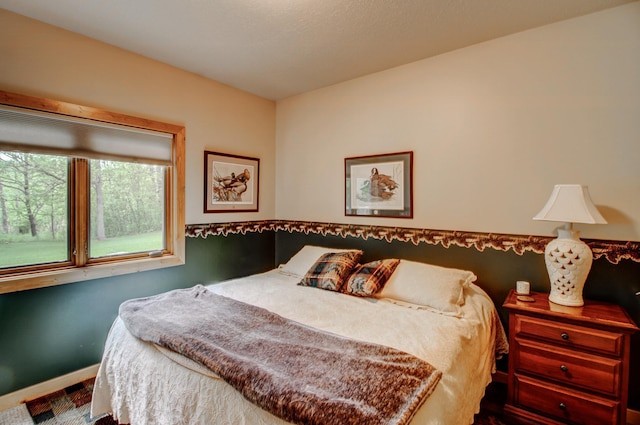 8824 Bittersweet Cir, Breezy Point, MN 56472 - bedroom with baseboards