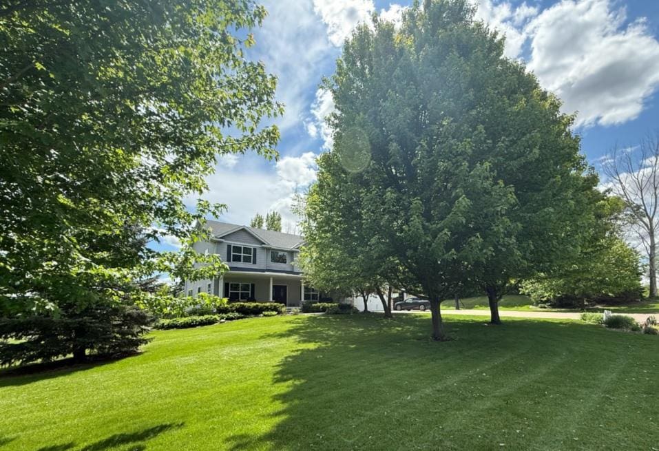 19885 Hunters Rdg, Rogers, MN 55374 - view of green lawn