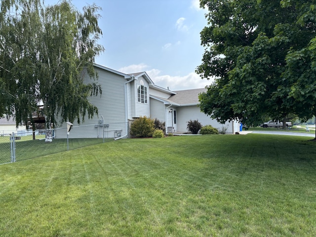 2030 Joes Lake Rd SE, Cambridge, MN 55008 - view of side of home