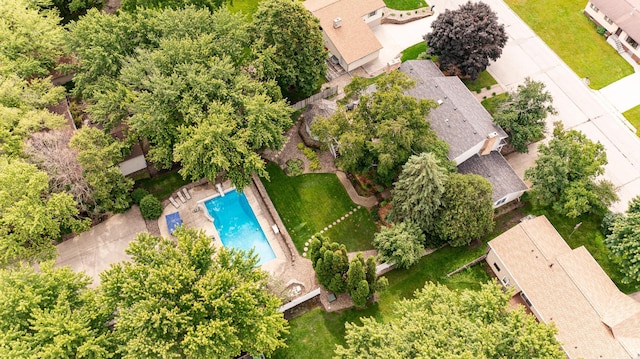 805 5th St NW, Kasson, MN 55944 - aerial view of a pool area