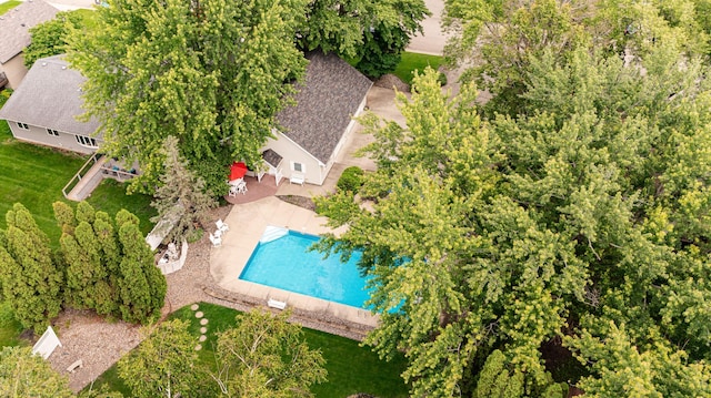 805 5th St NW, Kasson, MN 55944 - aerial view of property and surrounding area with a pool area