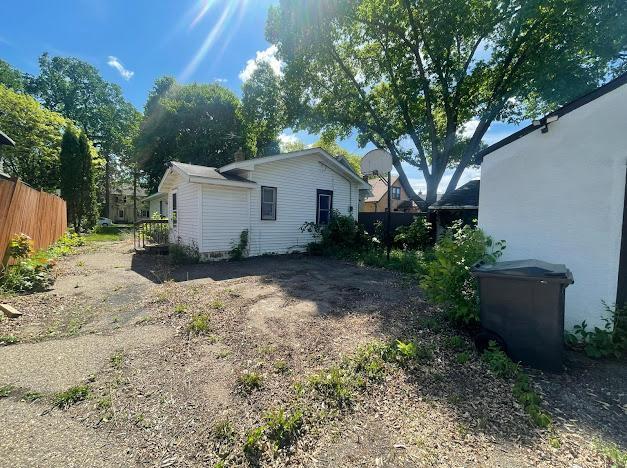 5336 44th Ave S, Minneapolis, MN 55417 - view of side of property