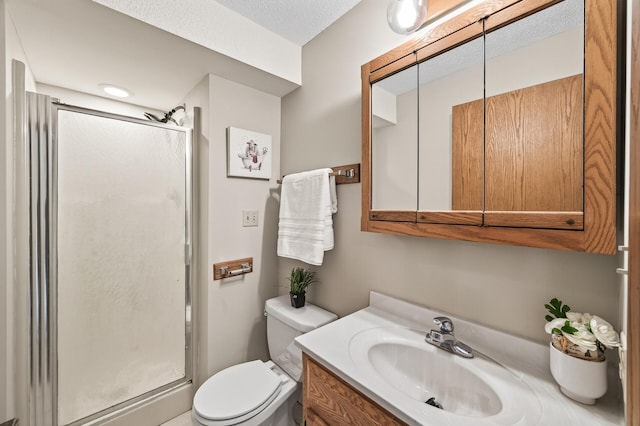 7618 Borman Way, Inver Grove Heights, MN 55076 - bathroom featuring a shower stall and vanity