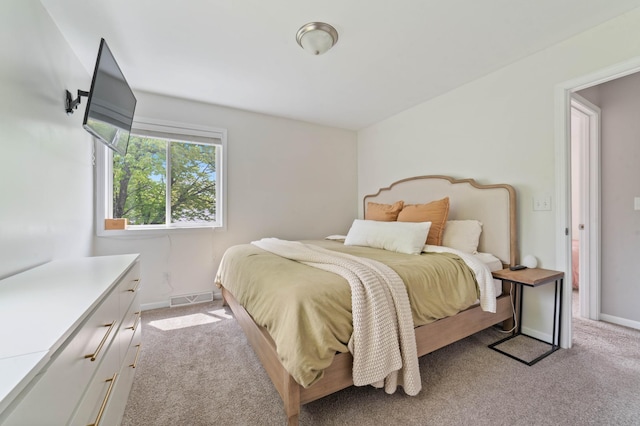 331 Locust St, Duluth, MN 55811 - bedroom with light carpet and baseboards