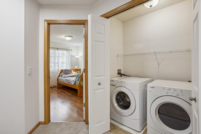 16480 Elm Creek Ln, Lakeville, MN 55044 - washroom featuring washer and clothes dryer