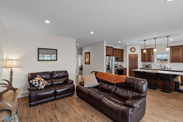 300 Pine Dr, Hankinson, ND 58041 - photo 15
