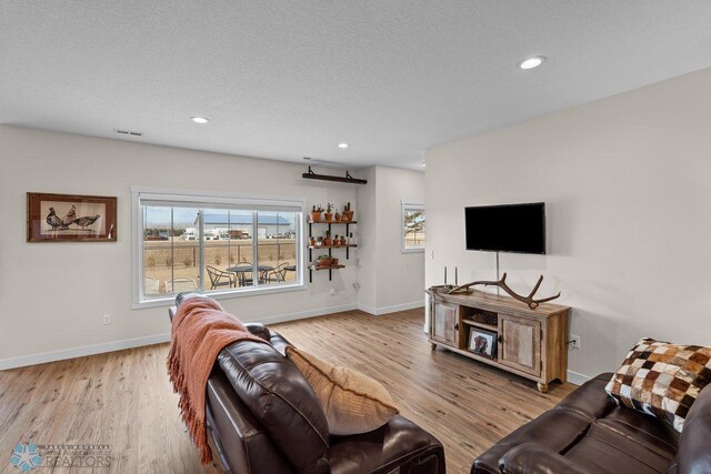 300 Pine Dr, Hankinson, ND 58041 - photo 16