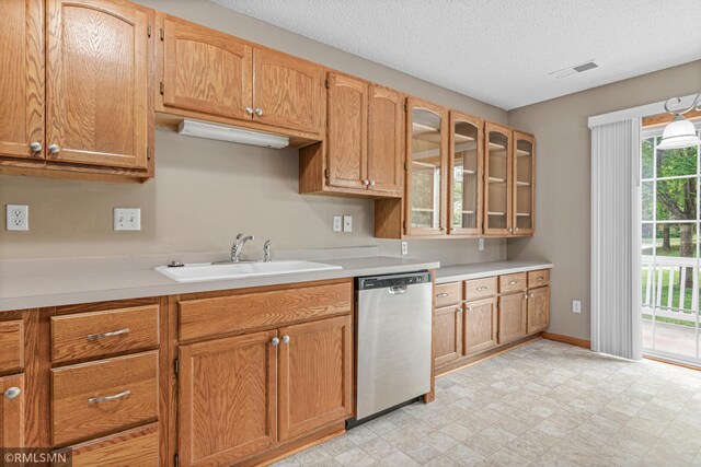 4923 Grenwich Pl N, Oakdale, MN 55128 - photo 10