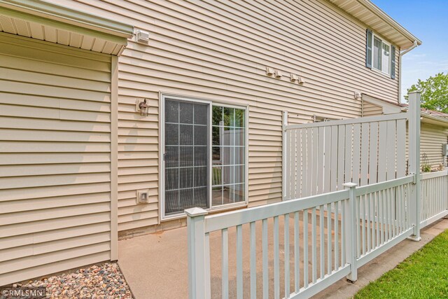 4923 Grenwich Pl N, Oakdale, MN 55128 - photo 25