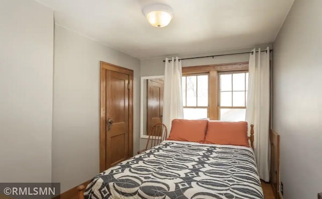 305 7th Ave E, Alexandria, MN 56308 - view of bedroom