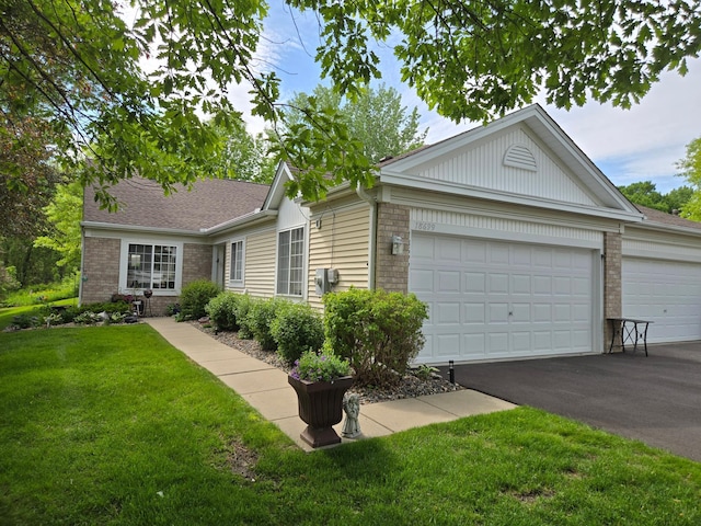 18699 Kalmar Ct, Lakeville, MN 55044 - photo 2
