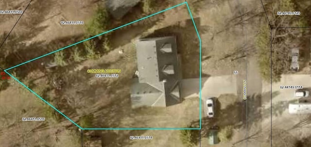 829 Cummings Ln, Saint Cloud, MN 56301 - aerial map of property and surrounding area featuring property boundaries highlighted