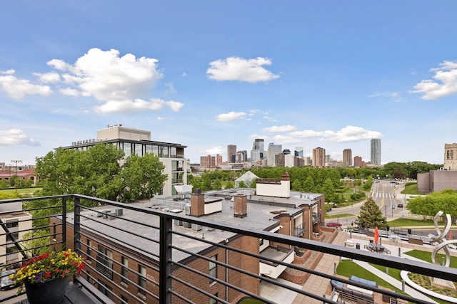 52 Groveland Ter Unit A402, Minneapolis, MN 55403 - balcony with a skyline view