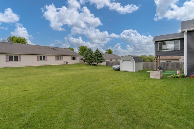641 Beverly St, Wanamingo, MN 55983 - view of yard