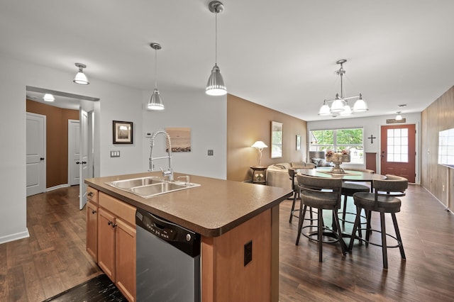 3474 White Pine Way, Stillwater, MN 55082 - kitchen with a sink, dishwasher, dark wood-type flooring, a kitchen island with sink, and decorative light fixtures