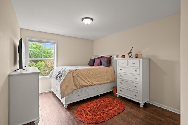 3474 White Pine Way, Stillwater, MN 55082 - bedroom featuring dark wood finished floors and baseboards