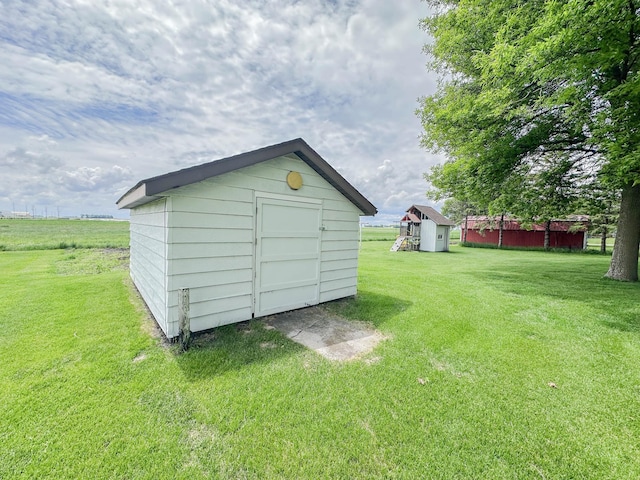 731 Grove Ave, Bird Island, MN 55310 - view of shed