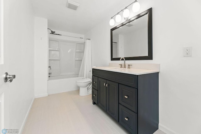 4467 53rd St S, Fargo, ND 58104 - full bath with toilet, vanity, shower / tub combo, and baseboards