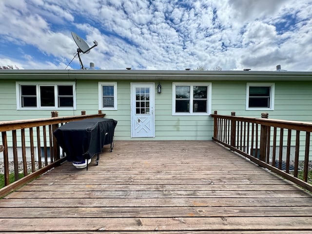507 5th St NW, Barnesville, MN 56514 - wooden terrace featuring area for grilling