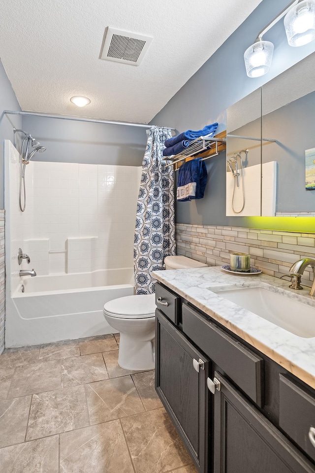 2040 Fountain Ln, Waconia, MN 55387 - full bathroom with shower / tub combo with curtain, vanity, and a textured ceiling