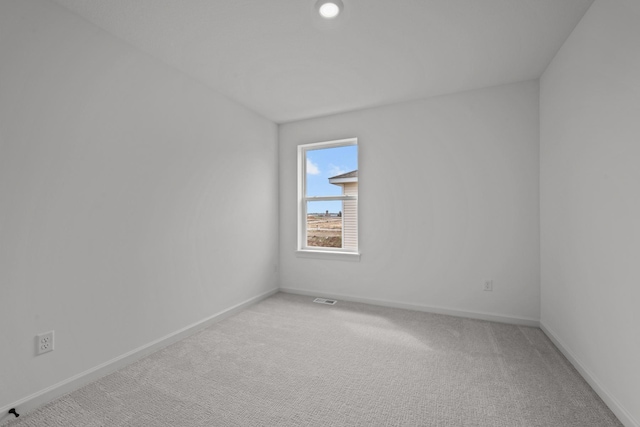 7150 Large Ave NE, Otsego, MN 55301 - spare room featuring light carpet and baseboards