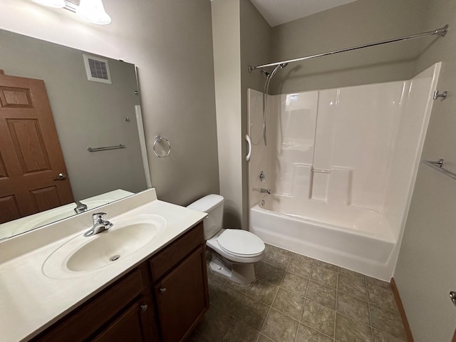 601 Levander Way Unit 311, South Saint Paul, MN 55075 - full bathroom featuring vanity and bathtub / shower combination