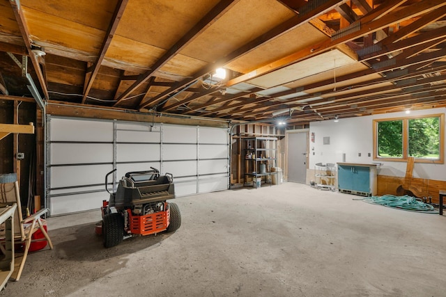 8170 113th St S, Cottage Grove, MN 55016 - view of garage