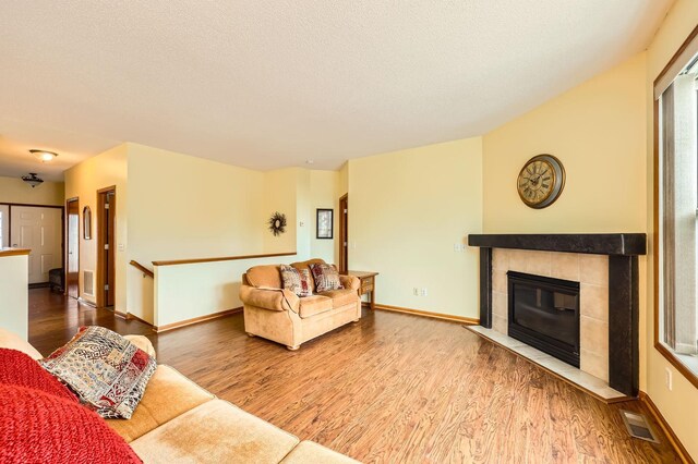 341 Campfire Curv, Chaska, MN 55318 - photo 4