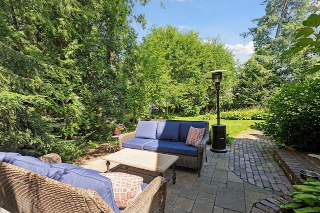 14 Forest Dale Rd, Minneapolis, MN 55410 - view of patio featuring an outdoor hangout area