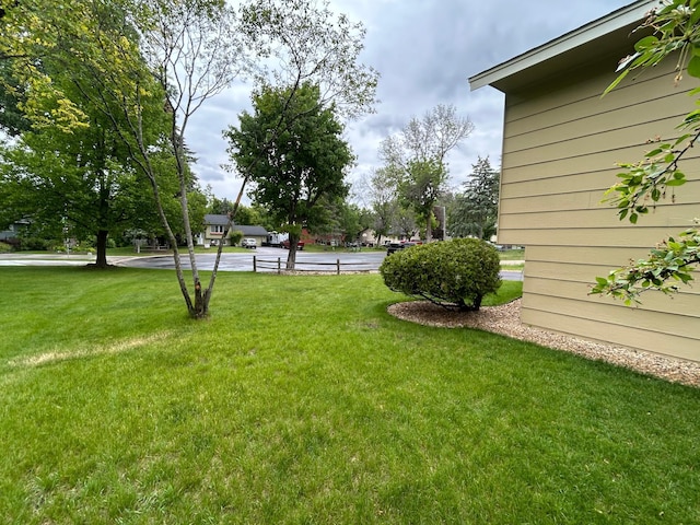 3476 116th Ln NW, Coon Rapids, MN 55433 - view of grassy yard