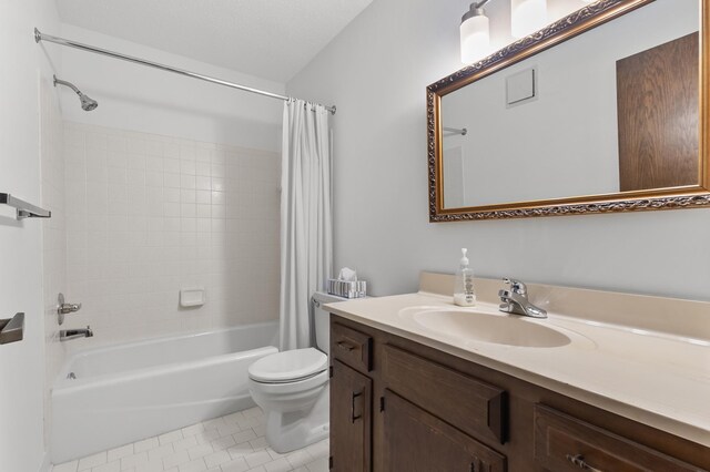 9700 Portland Ave S Unit 237, Bloomington, MN 55420 - bathroom with vanity, shower / bath combo with shower curtain, toilet, and tile patterned flooring