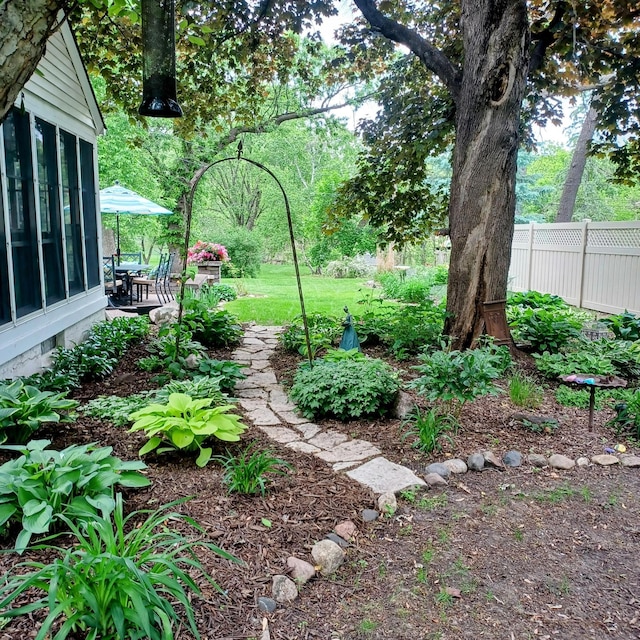 1308 73rd St, Richfield, MN 55423 - view of yard with a sunroom