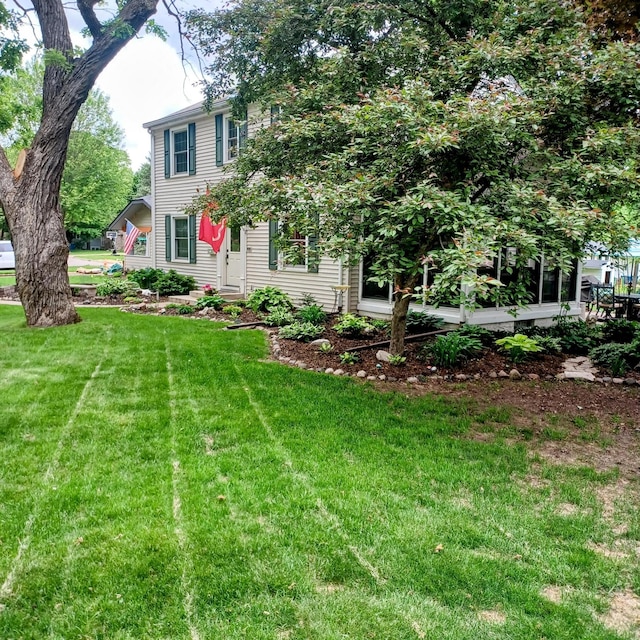 1308 73rd St, Richfield, MN 55423 - view of front of house featuring a front lawn