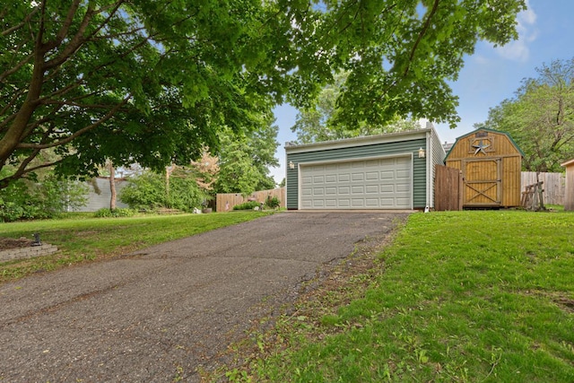 1858 Kennedy Ct, Northfield, MN 55057 - view of detached garage