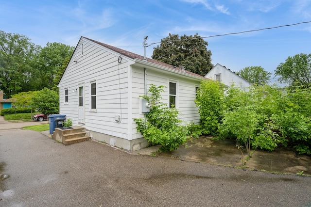 3425 Cleveland St NE, Minneapolis, MN 55418 - view of home's exterior