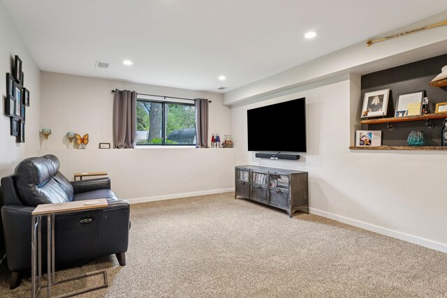 538 Silver Lake Rd NW, New Brighton, MN 55112 - carpeted living area with baseboards and recessed lighting