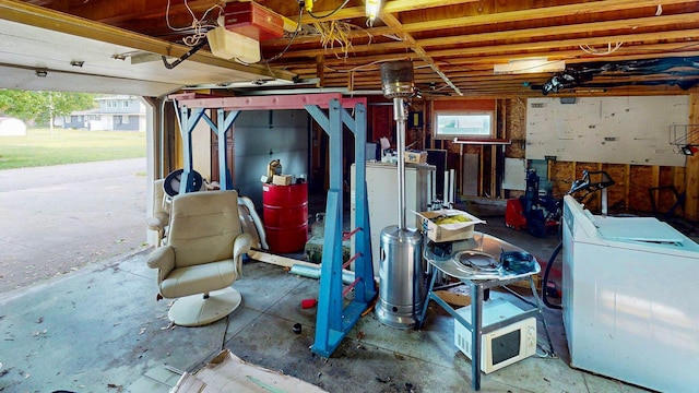 1715 Gateway Dr, Albert Lea, MN 56007 - garage with washer / dryer