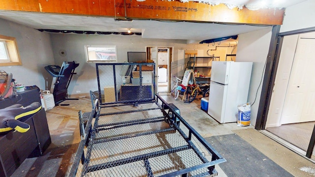 1715 Gateway Dr, Albert Lea, MN 56007 - stairway featuring unfinished concrete floors