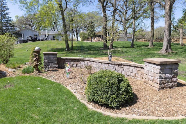 1120 Southridge Rd, New Ulm, MN 56073 - view of green lawn