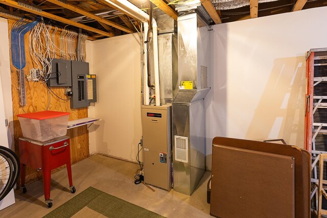 1120 Southridge Rd, New Ulm, MN 56073 - utilities featuring electric panel
