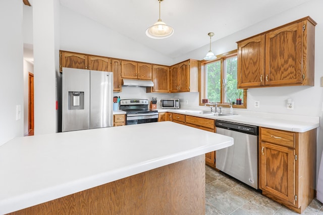 810 7th Ave N, Sauk Rapids, MN 56379 - kitchen with appliances with stainless steel finishes, under cabinet range hood, a sink, lofted ceiling, and brown cabinets