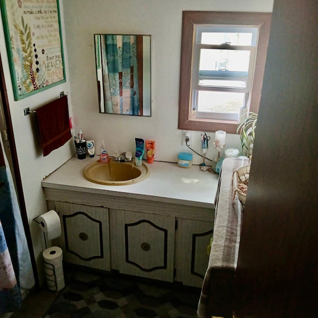 128 Park Cir, Ottertail, MN 56571 - bathroom featuring vanity